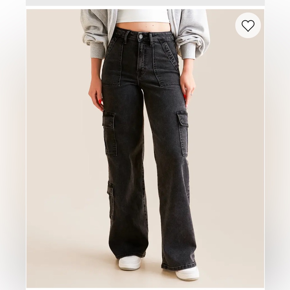 Women's Black Cargo Jeans